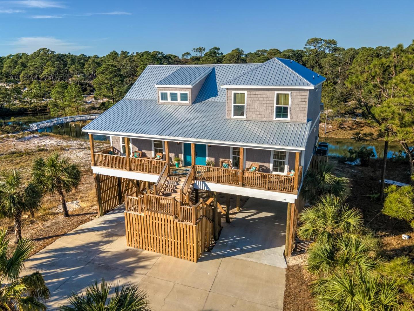 Great Escape to Dauphin Island – Fun for the whole family! Tremendous gulf views – one minute to the boardwalk! home